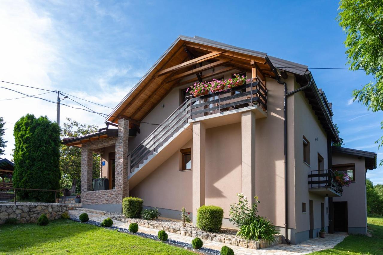 Apartment Sara Раковица Экстерьер фото