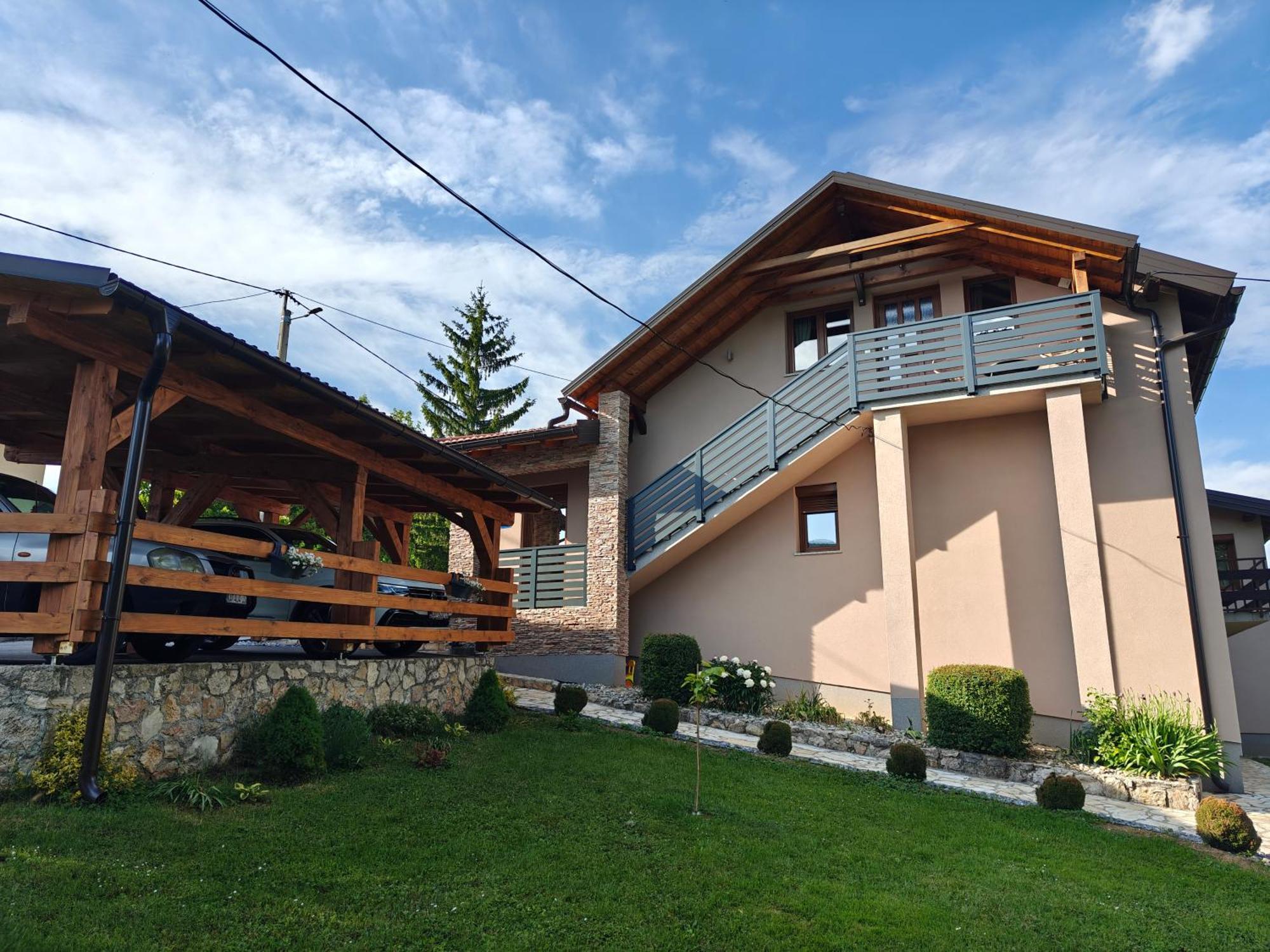 Apartment Sara Раковица Экстерьер фото